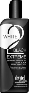 White 2 Black Extreme (Devoted Creations) - Lotion bronzante très foncée, anti-âge et raffermissante. Bouteille de 260ml.